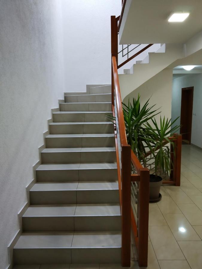 Apartman Zenit Vrnjacka Banja Ngoại thất bức ảnh